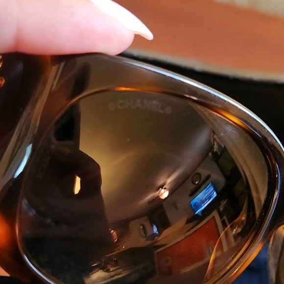 🔥FINAL PRICE🔥 CHANEL CC Rhinestone Tortoise Sunglasses - Picture 10 of 10